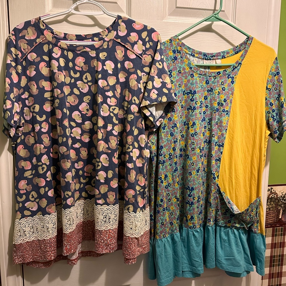 Colorful Women’s LOGO Tops, XL